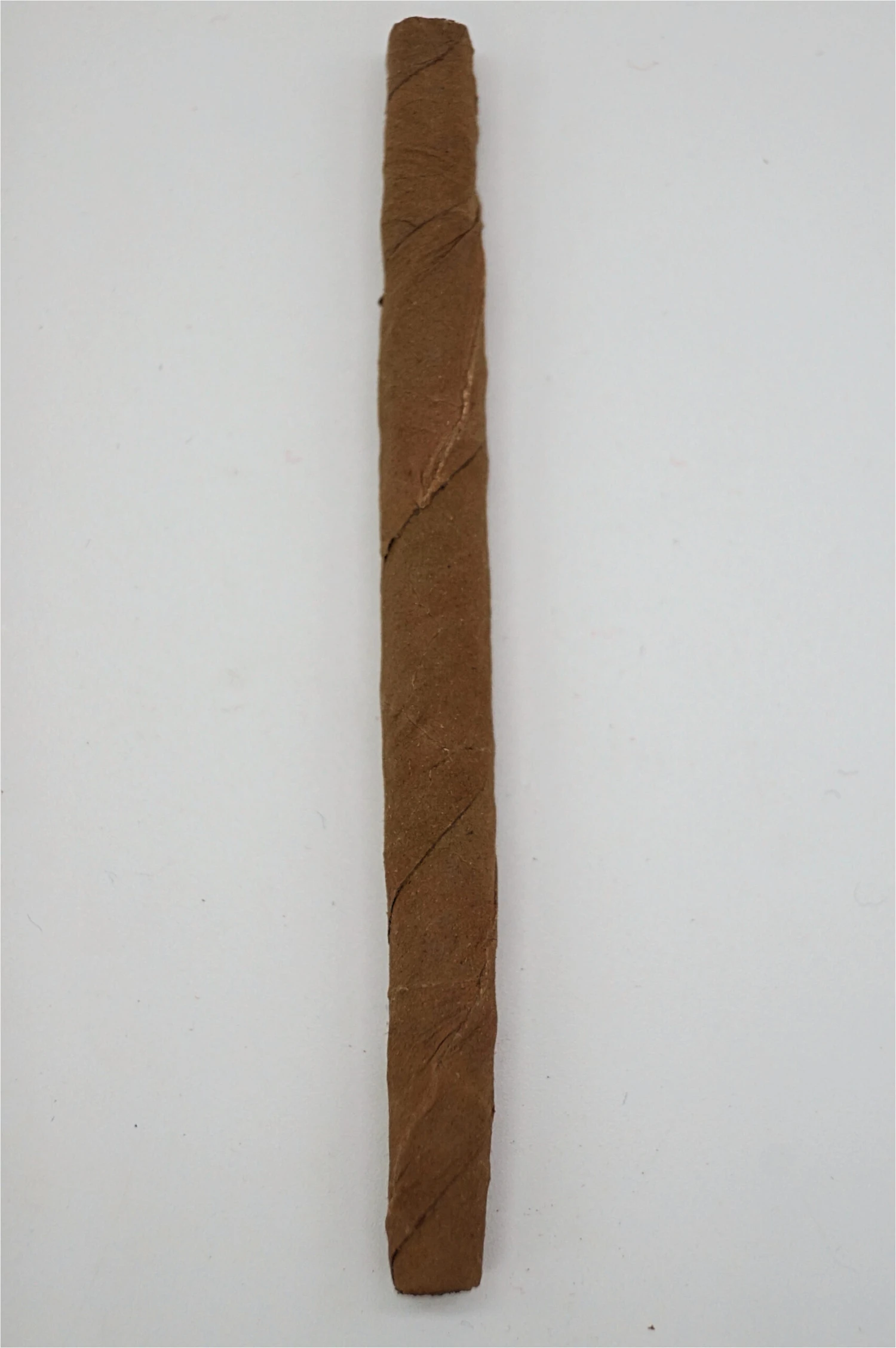 Buena Vista - Dark Fired Kentucky Miniaturas Nr. 732 5 Buena Vista - Dark Fired Kentucky Miniaturas Nr. 732 - Image 3