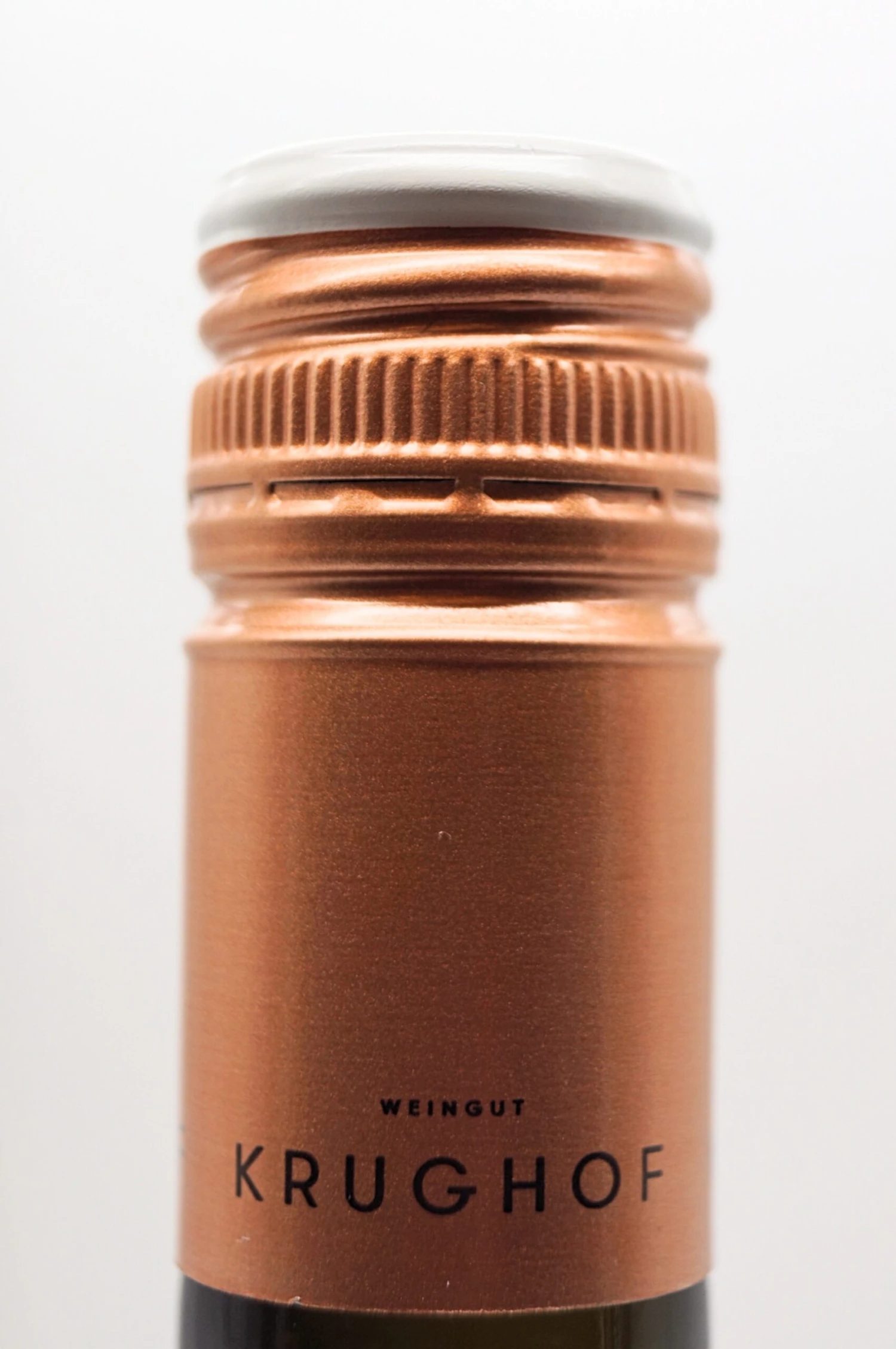 Weingut Krughof - Chardonnay Feinherb 2023 7 Weingut Krughof - Chardonnay Feinherb 2023 - Image 5