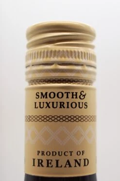 Merrys - White Chocolate Irish Cream Likör 11 Merrys - White Chocolate Irish Cream Likör -Der-Schnapsstodl DSC00484