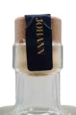 Zum Löwenbräu - Herr Johann Dry Gin -Der-Schnapsstodl LwenbruHerrJohann4