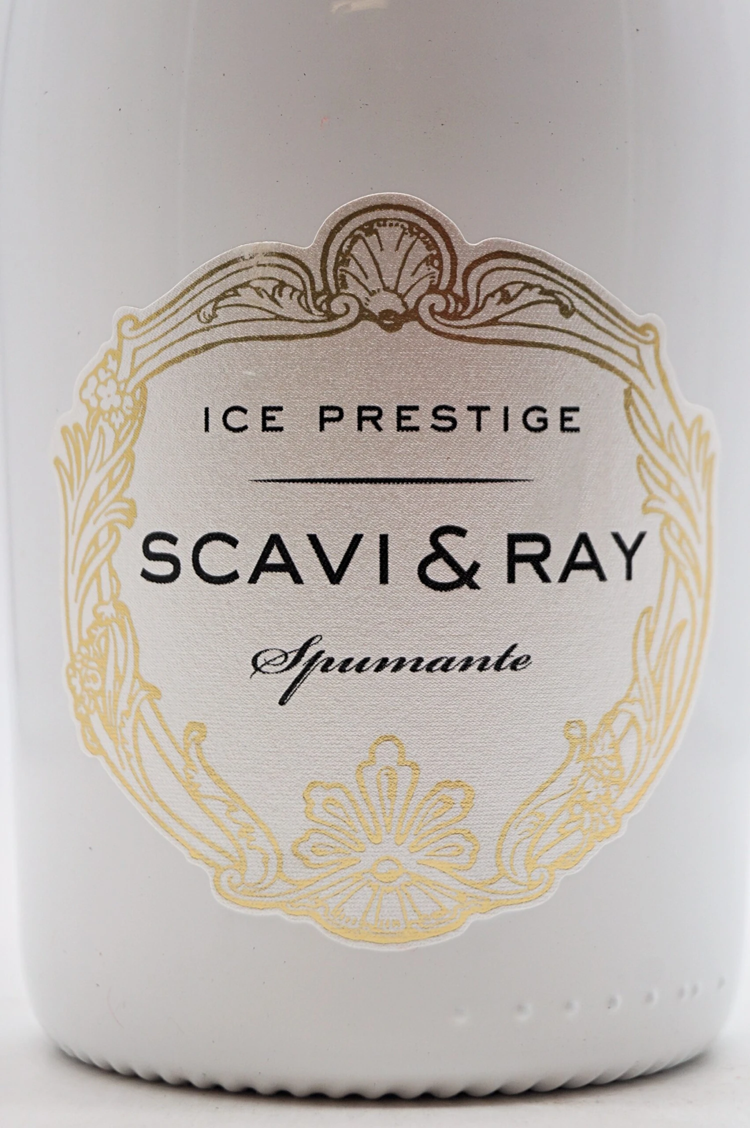 Scavi & Ray - Ice Prestige Spumante 5 Scavi & Ray - Ice Prestige Spumante - Image 3