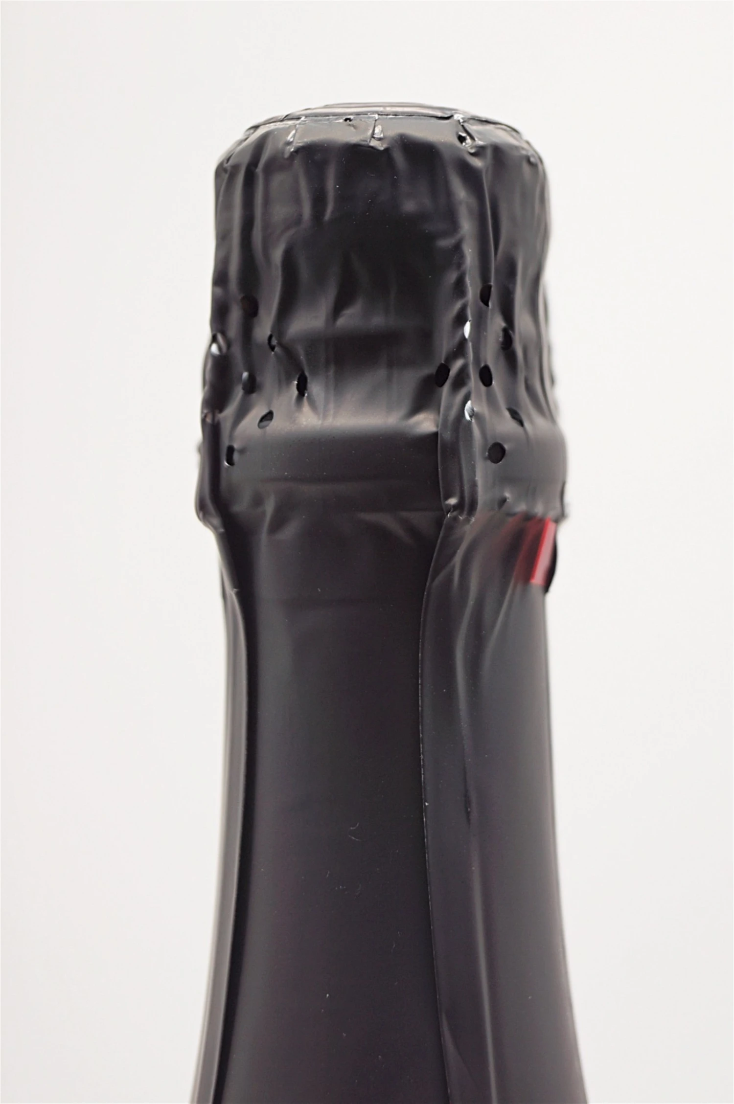 Margarethenhof - Riesling Sekt Brut 7 Margarethenhof - Riesling Sekt Brut - Image 5