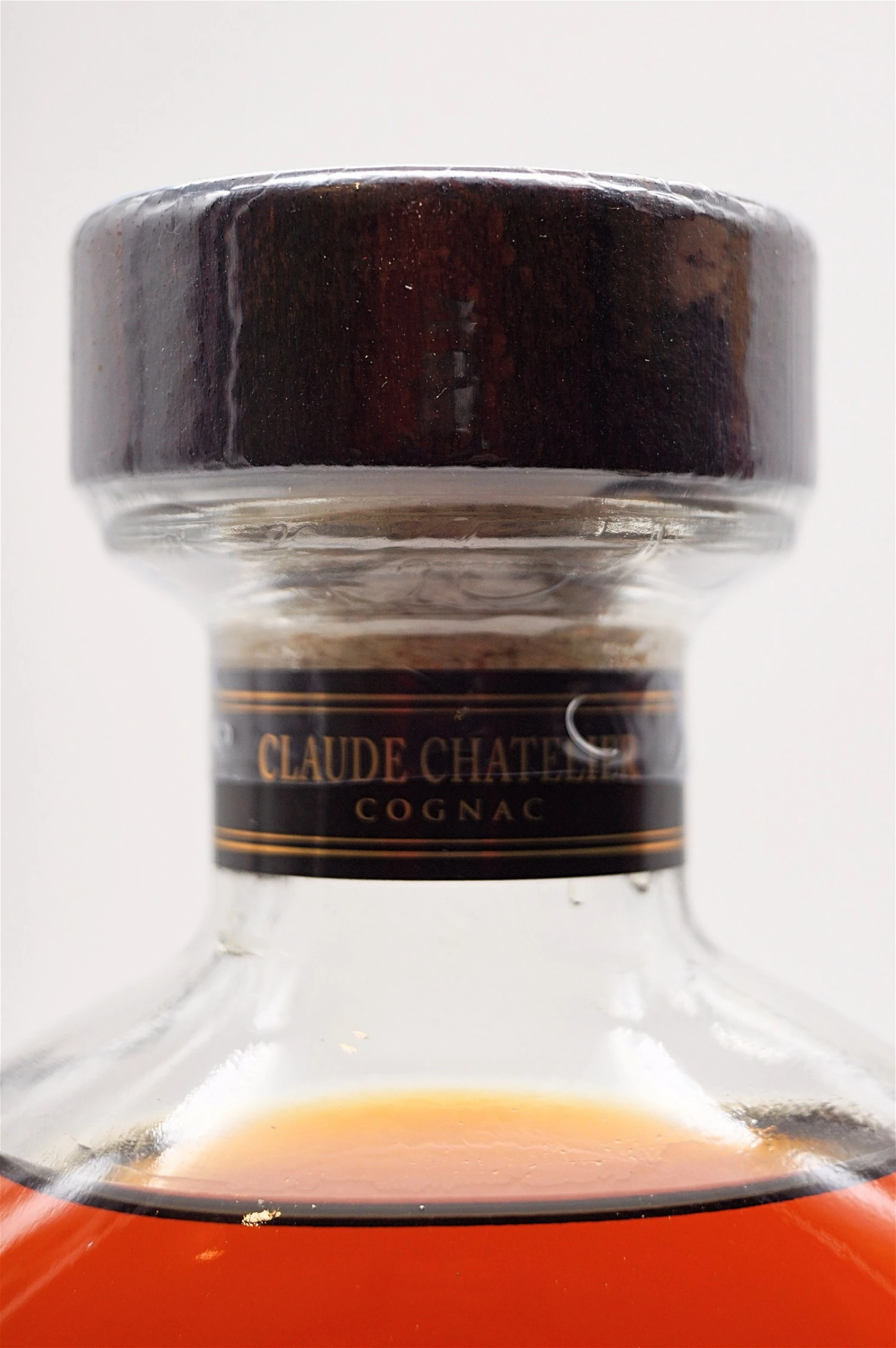 Claude Chatelier - XO Extra Fine Cognac 8 Claude Chatelier - XO Extra Fine Cognac - Image 6