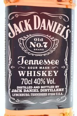 Jack Daniels - Old No 7 Tennessee Whiskey 10 Jack Daniels - Old No 7 Tennessee Whiskey -Der-Schnapsstodl dsc08804lr1ef5cpha3op