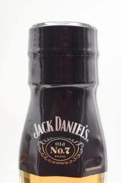 Jack Daniels - Old No 7 Tennessee Whiskey 6Fl Sparset 17 Jack Daniels - Old No 7 Tennessee Whiskey 6Fl Sparset -Der-Schnapsstodl dsc08808npm5rjstmf6vr 1