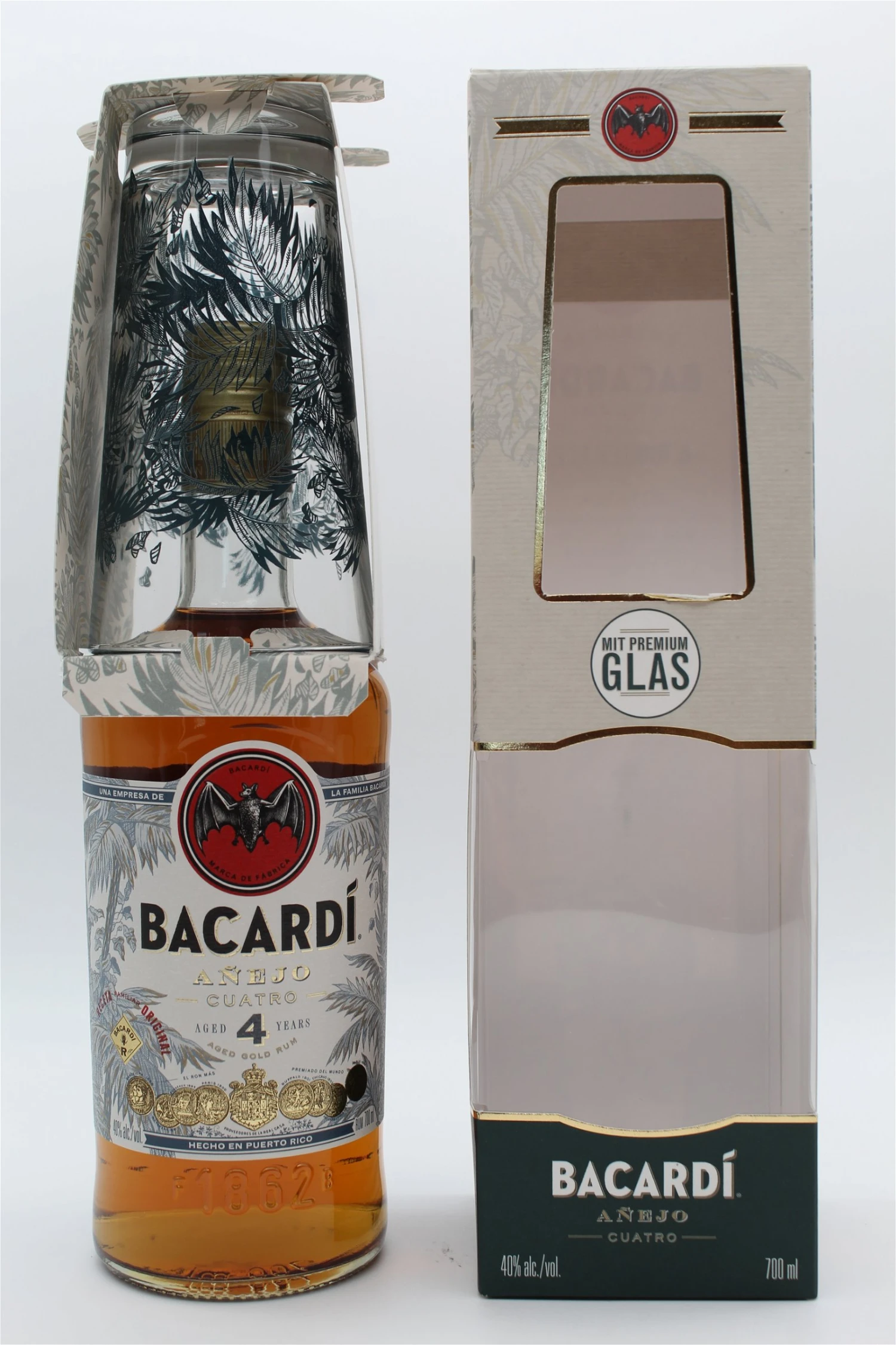 Bacardi - Anejo Cuatro Inkl. Glas 3 Bacardi - Anejo Cuatro Inkl. Glas