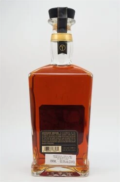 Yellowstone - Kentucky Straight Bourbon Whiskey Finished In Amarone Casks 2021 Limited Edition 5 Yellowstone - Kentucky Straight Bourbon Whiskey Finished In Amarone Casks 2021 Limited Edition -Der-Schnapsstodl yellow h